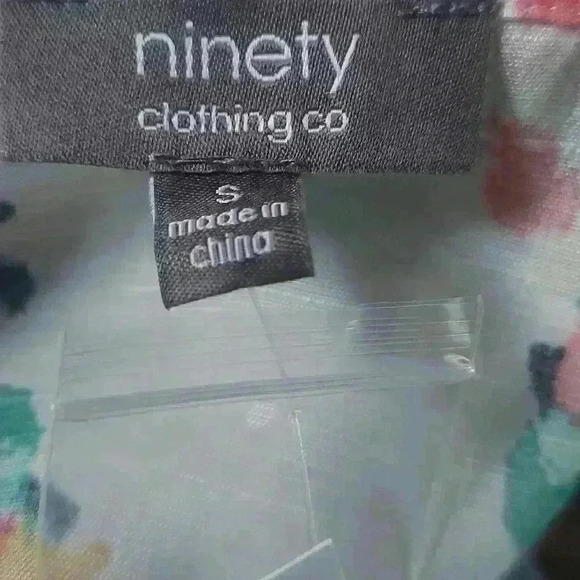 NWT womens pastel blouse - Picture 6 of 7